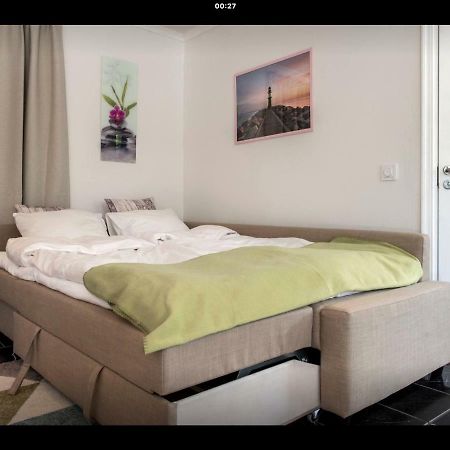 Lagenhet I Villa Pa Fornudden Tyreso Dış mekan fotoğraf