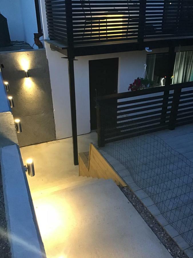 Lagenhet I Villa Pa Fornudden Tyreso Dış mekan fotoğraf