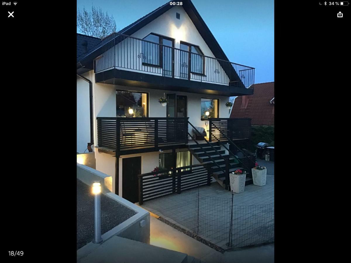 Lagenhet I Villa Pa Fornudden Tyreso Dış mekan fotoğraf